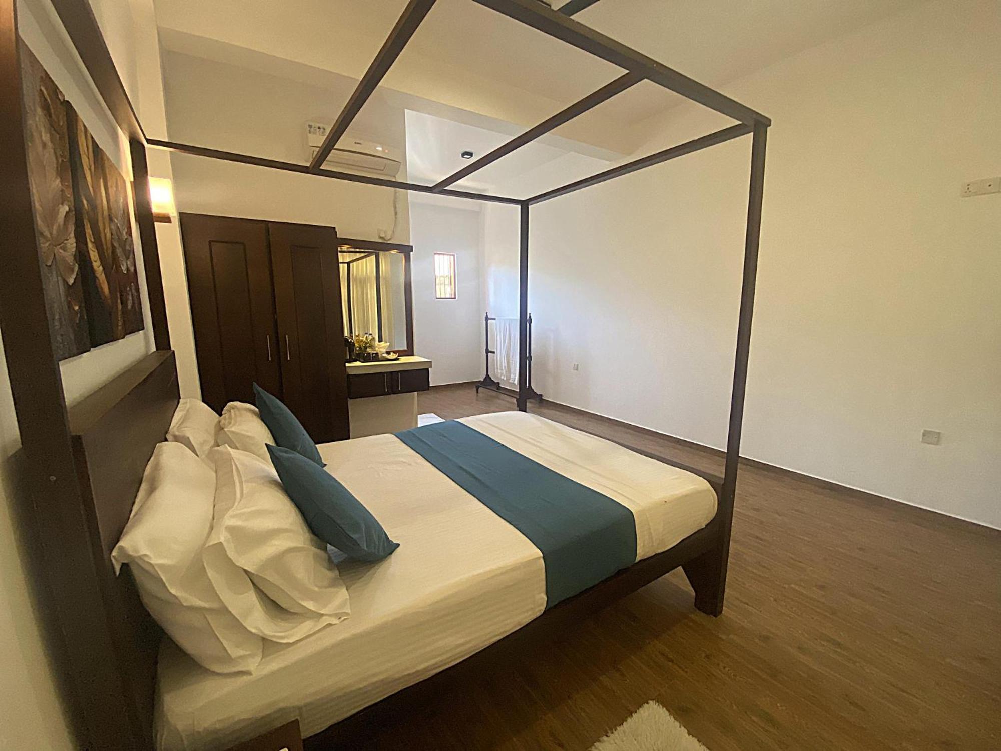 Sea Pink Residence Bentota Bagian luar foto
